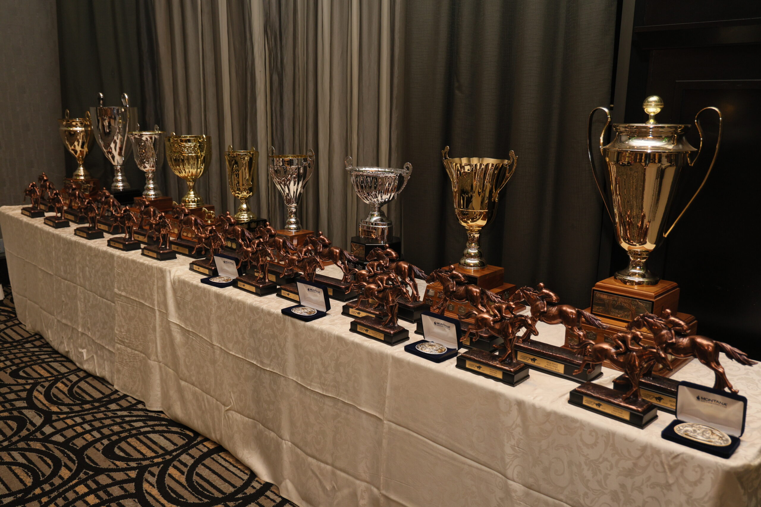Qrooi-Annual Awards Banquet